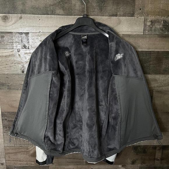 SOLD North Face Mens Chromium Thermal Apex Jacket - Picture 4 of 4